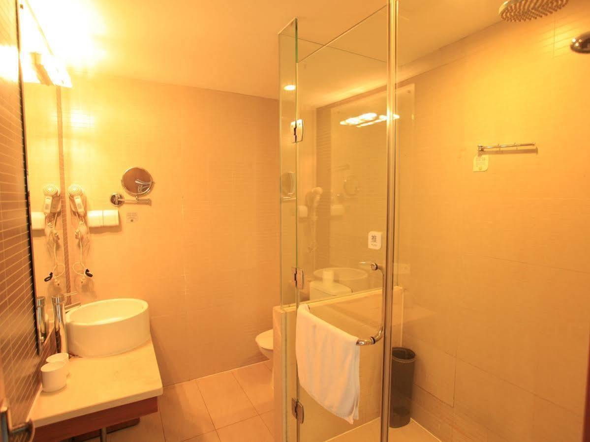 Donghua Hotel Pékin  Extérieur photo